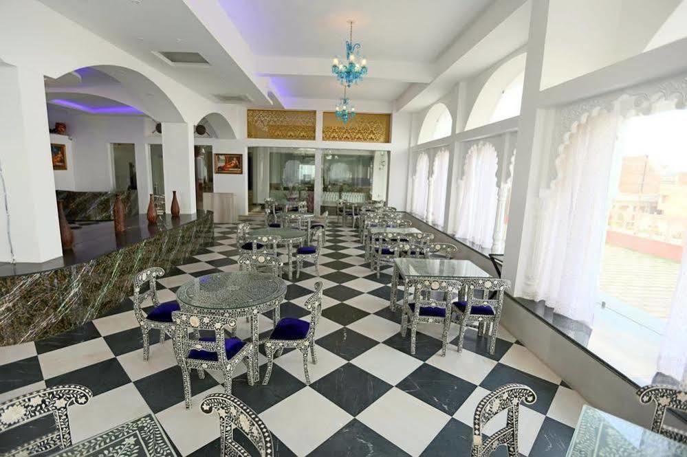 Mewargarh Udaipur By Red Lion S Hotel ภายนอก รูปภาพ