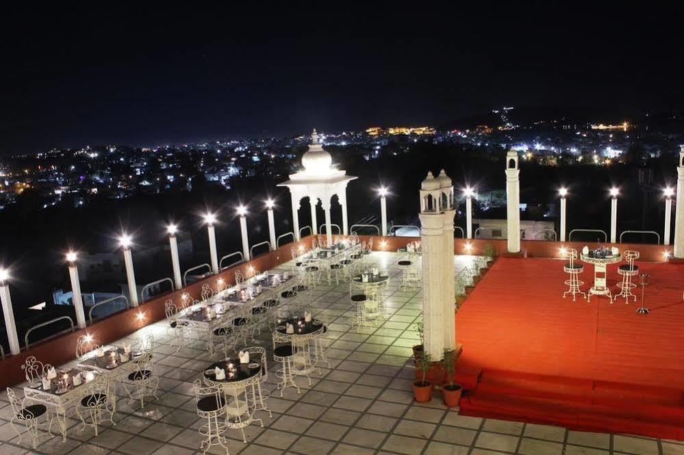 Mewargarh Udaipur By Red Lion S Hotel ภายนอก รูปภาพ
